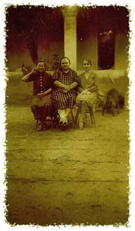 A három Szabó testvér feleségei: Bokor Erzsébet, Arany Etelka, Fehér Anna